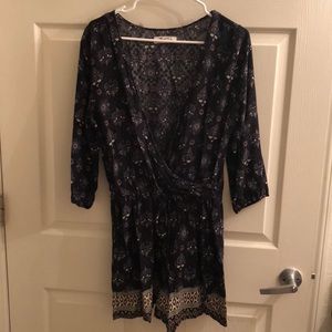 Hollister romper